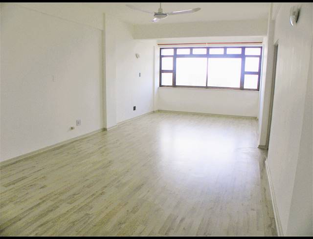 2 BEDROOM APARTMENT FOR SALE IN MARGATE BEACH
